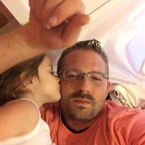 Meet your Posher, Thomas